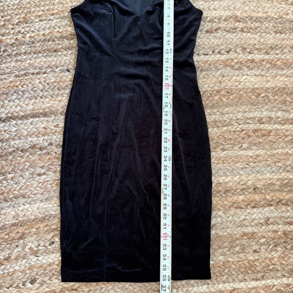 Guess Small Black Velvet 90s Witchy Goth Spaghetti Strap Dress - Picture 5 of 7